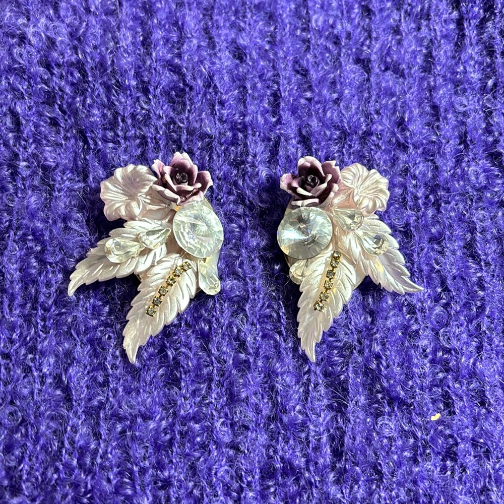 VINTAGE EARRINGS - Picture 3 of 8